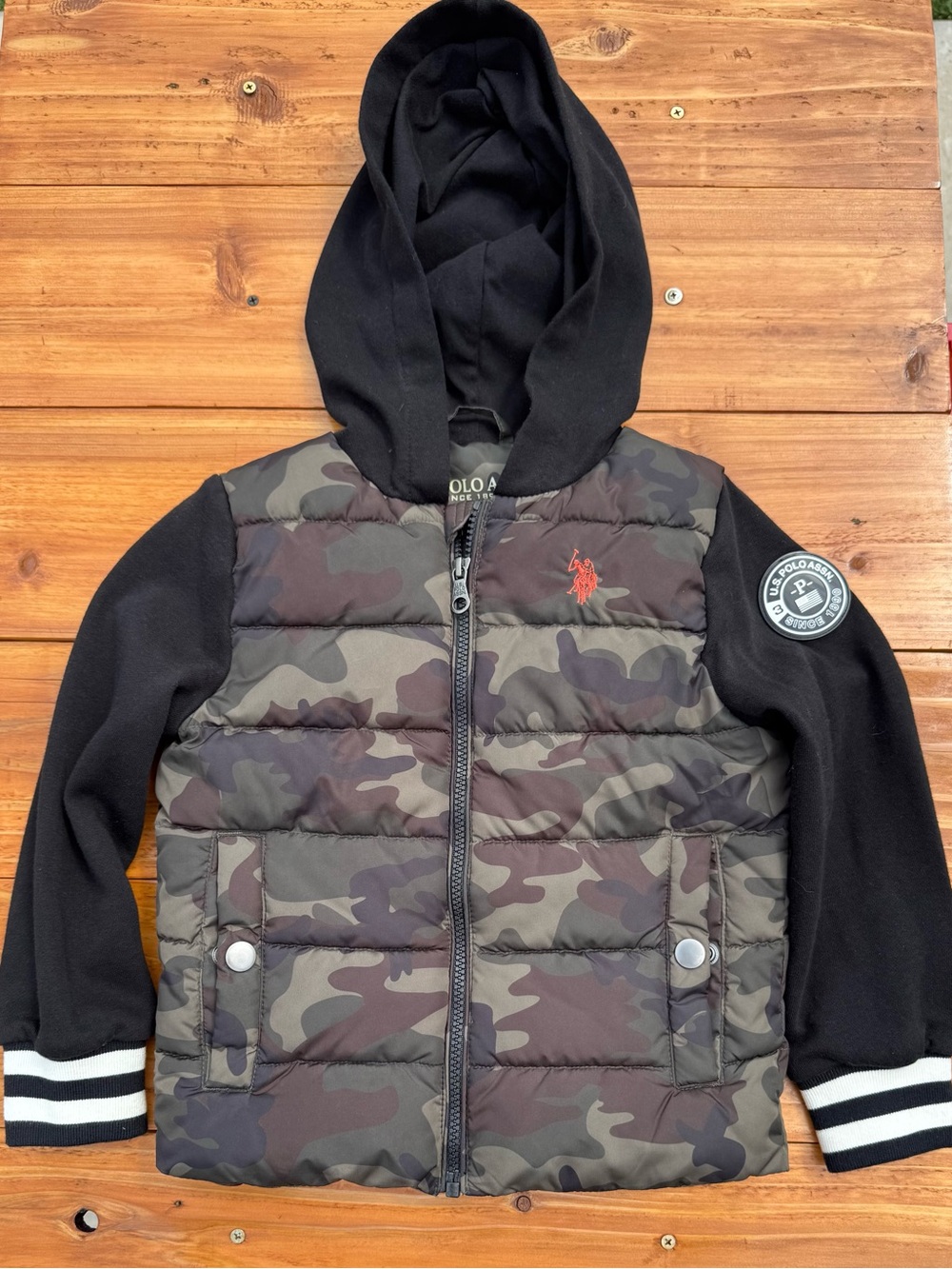 U.S. Polo Assn. Kids' Black & Camo Hooded Puffer Jacket
